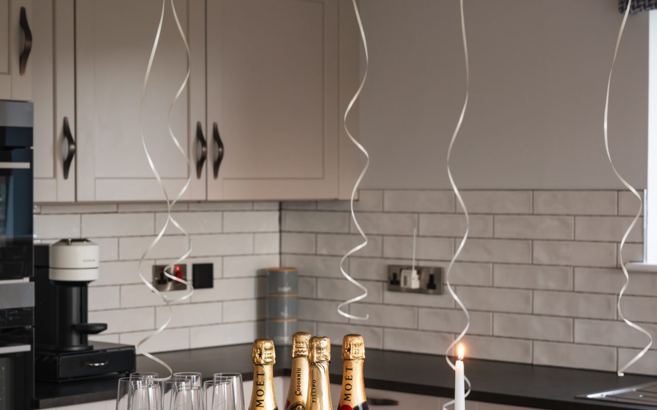 Large Group Accommodation in Houston, Renfrewshire (Near Glasgow) for Birthdays & Anniversaries